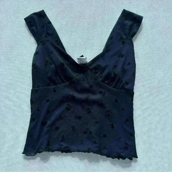 Windsor Gorgeous Vibes Ditsy Floral Mesh Tank Top - Picture 2 of 4